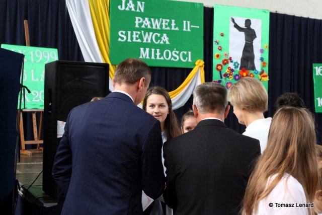 2015-10-16-121728-canon eos 700d